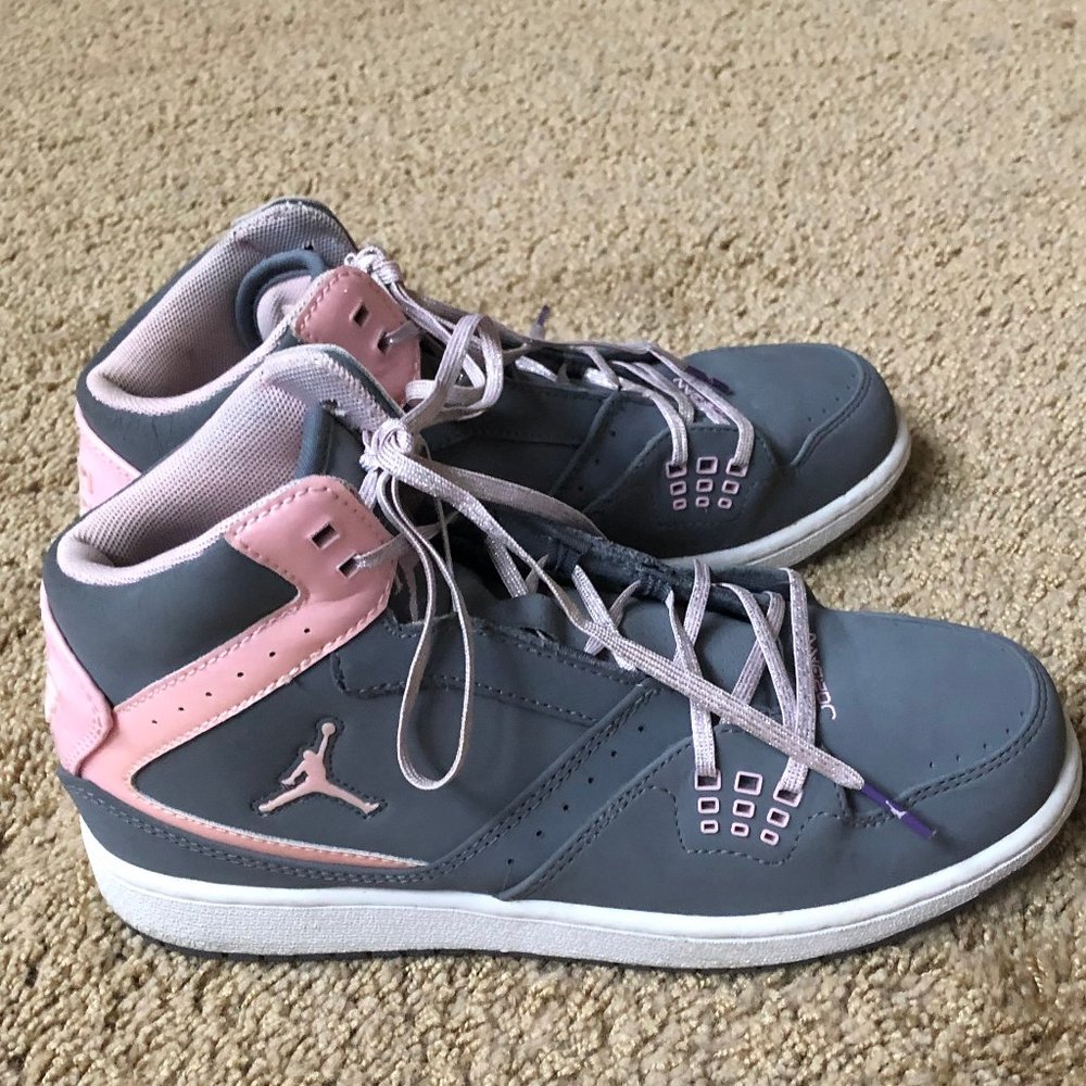 Nike Air Jordan 23 Flight Girls Youth Pink Grey - Picture 2 of 10